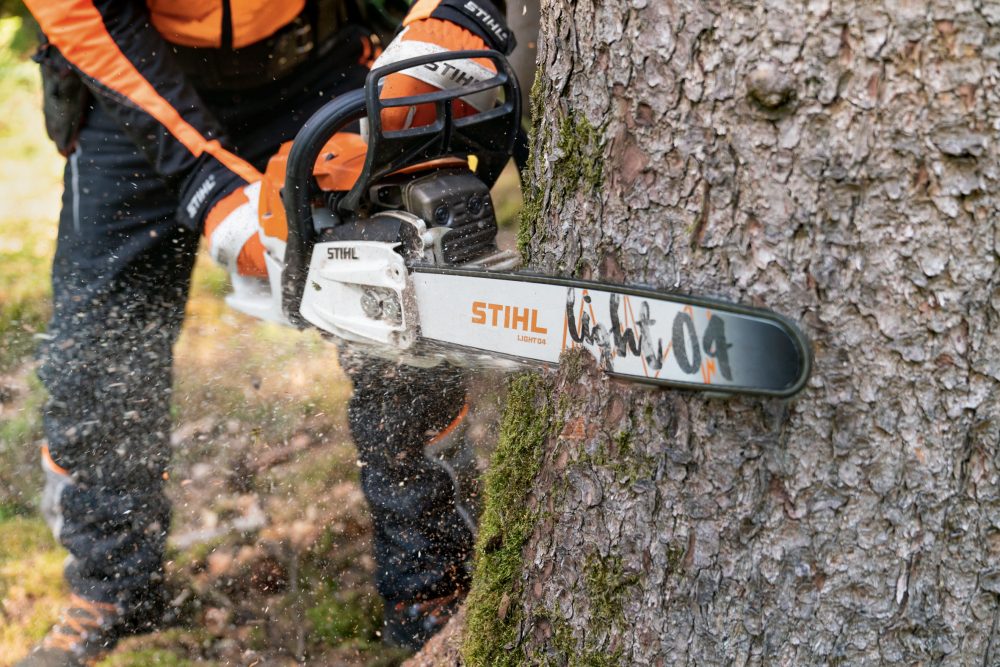 Motosega Stihl MS 261 C-M Pro montato e collaudato ritiro in negozio Motoseghe e Potatori a scoppio Memigavi.it