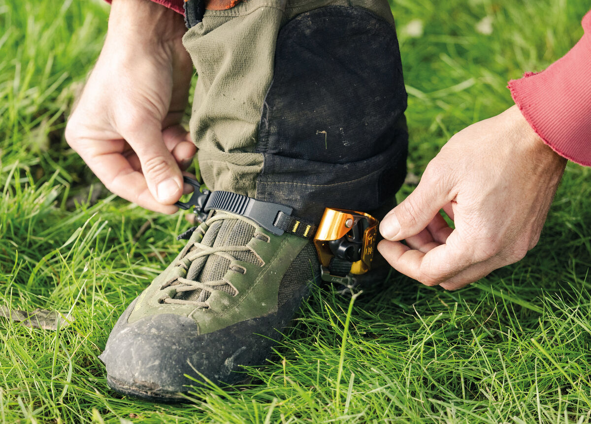 PANTIN® CLICK PETZL Attrezzatura Tree Climbing Memigavi.it PANTIN® CLICK PETZL Attrezzatura Tree Climbing Memigavi.it