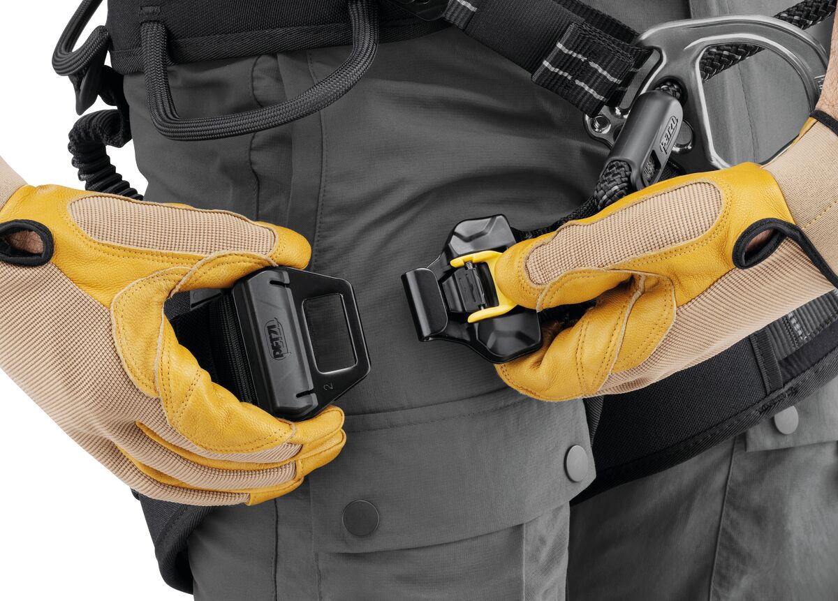 SEQUOIA® New 2026 PETZL Attrezzatura Tree Climbing Memigavi.it SEQUOIA® New 2026 PETZL Attrezzatura Tree Climbing Memigavi.it