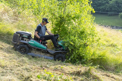 Tagliaerba idrostatico Rabbit Mower RM985F 4WD OREC Macchine per erba alta ! Memigavi.it Tagliaerba idrostatico Rabbit Mower RM985F 4WD OREC Macchine per erba alta ! Memigavi.it